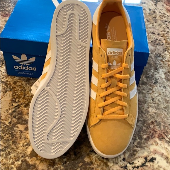 NIB adidas sneakers originals campus +SOLD+ - Picture 3 of 7